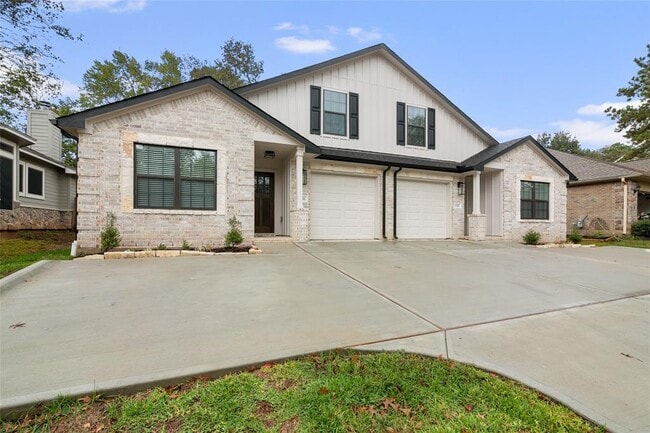 Building Photo - 13018 Walden Rd