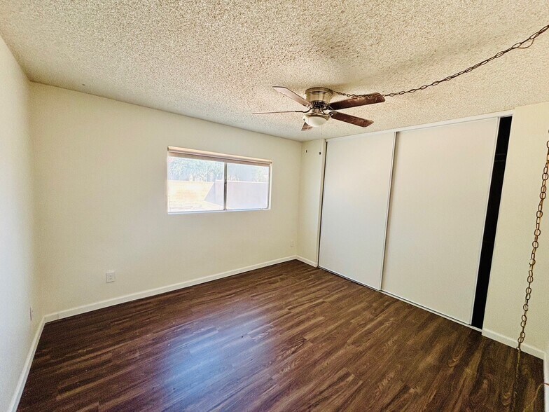 Building Photo - 43214 Archwood Way