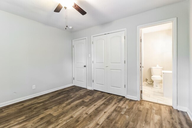 Building Photo - 62 Cliffwood Cir