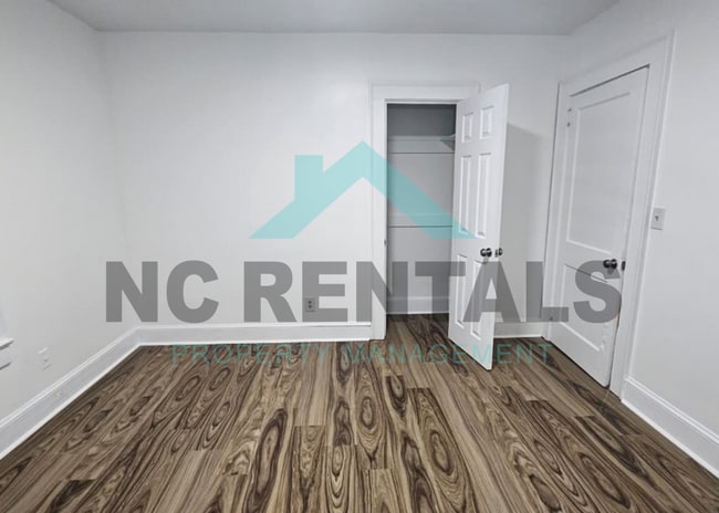 Building Photo - 124 Depot St