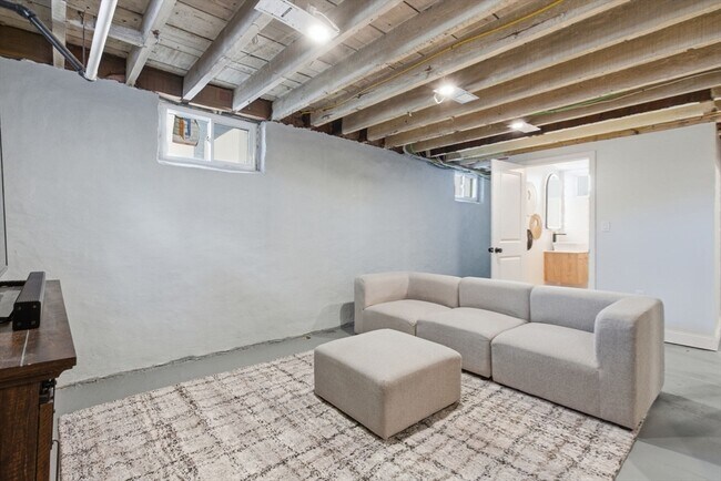 Building Photo - 80 Blue Hills Pkwy