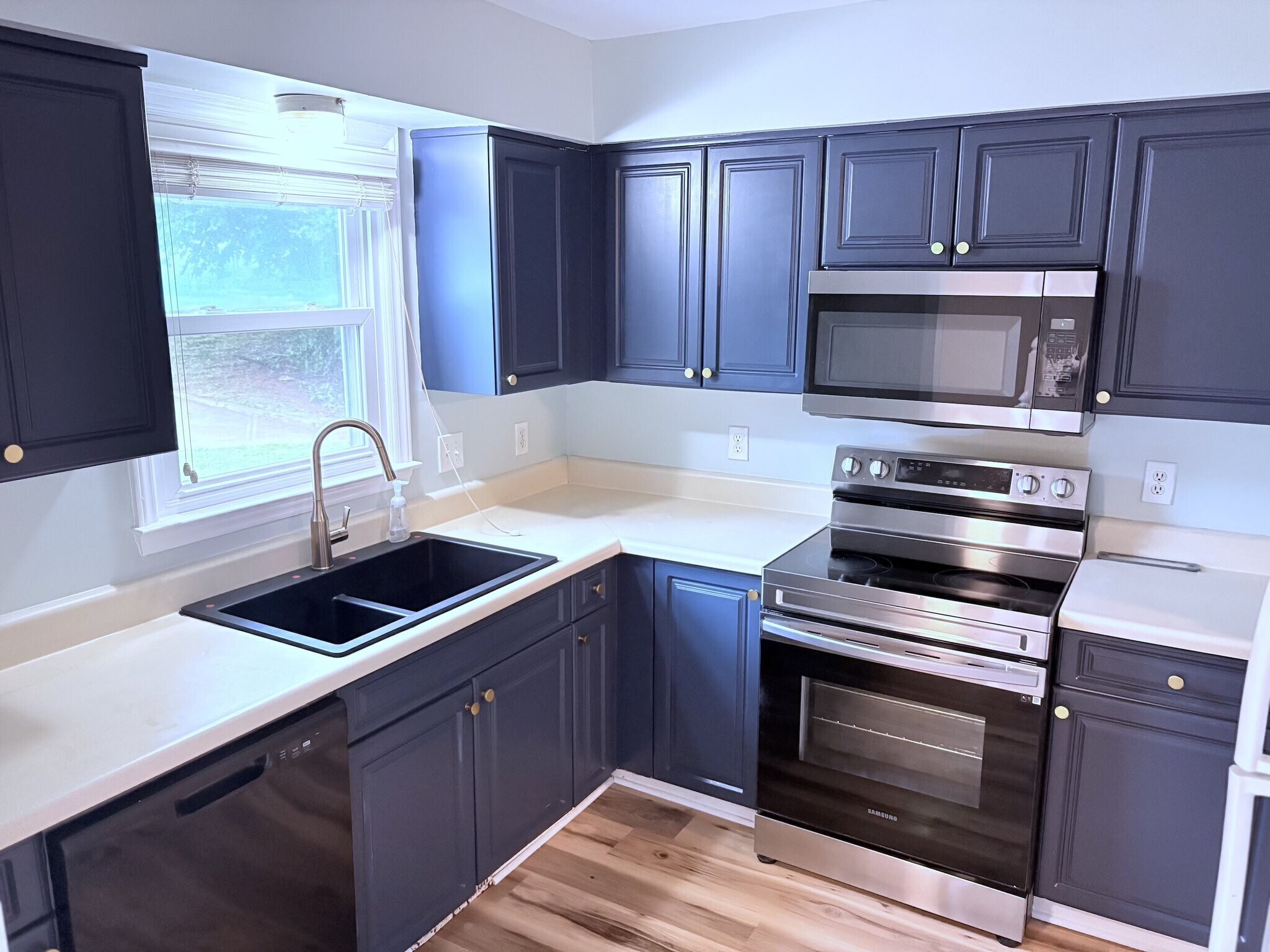 Building Photo - 6813 Glendower Rd