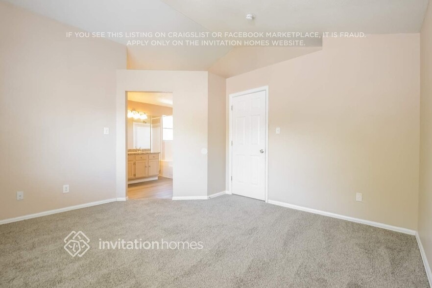 Building Photo - 12175 Elm Way