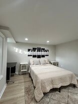 Building Photo - 1629 Searles Rd