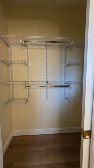 Building Photo - 408 W Louisiana Ave