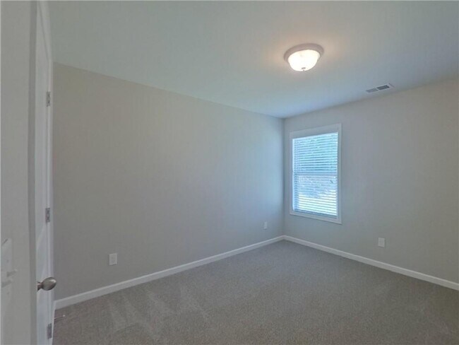 Building Photo - 730 Ireland Ln
