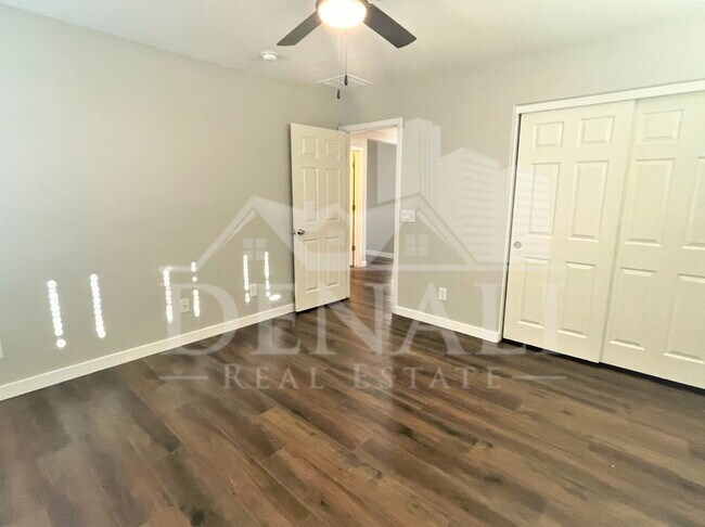 Building Photo - 4447 South Antonio Circle