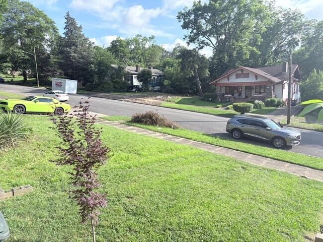 Building Photo - Charming 3BR House in Birmingham