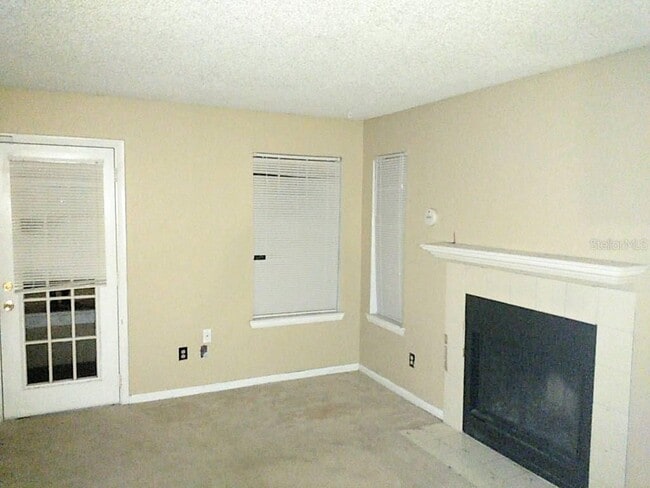 Building Photo - 5501 Rosebriar Way