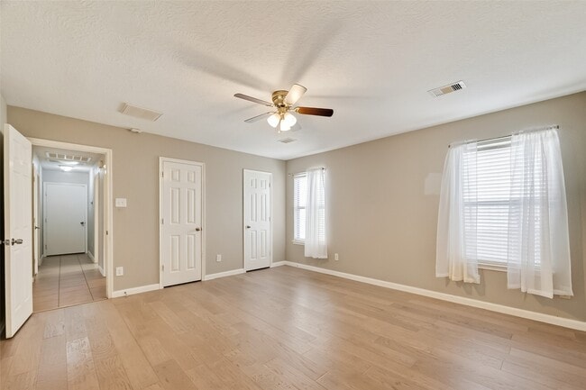 Building Photo - 2614 Skyview Crest Ct