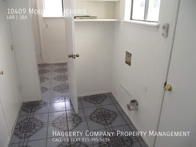 Building Photo - Northeast El Paso 4bed/3bath with Pool