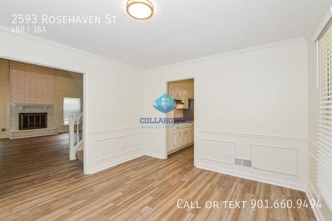 Building Photo - 2593 Rosehaven Dr