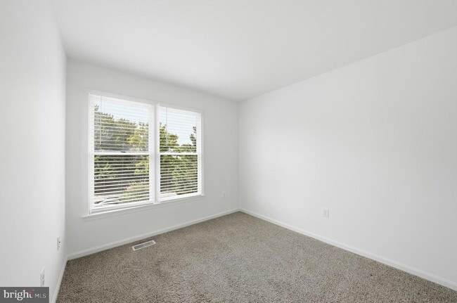 Building Photo - 46733 Woodmint Terrace