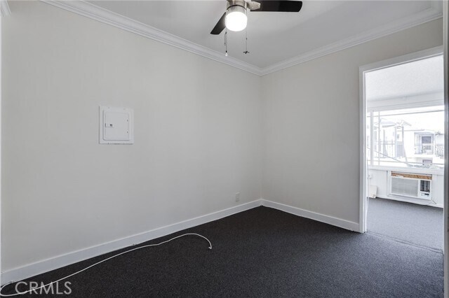 Building Photo - 1014 E Carson St