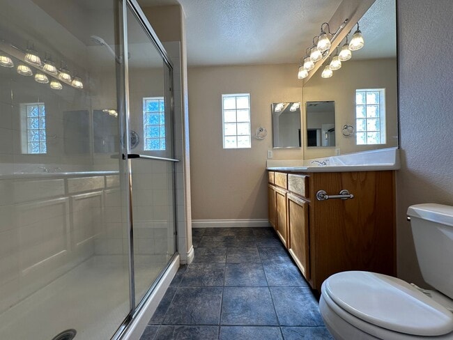 Building Photo - Canyon Trail at Rhodes Ranch