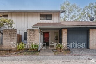 Building Photo - 5905 Little Creek Trail
