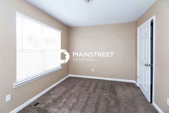 Building Photo - 3 Bedroom Pet-Friendly Home in Palmetto, GA with Main Street Renewal