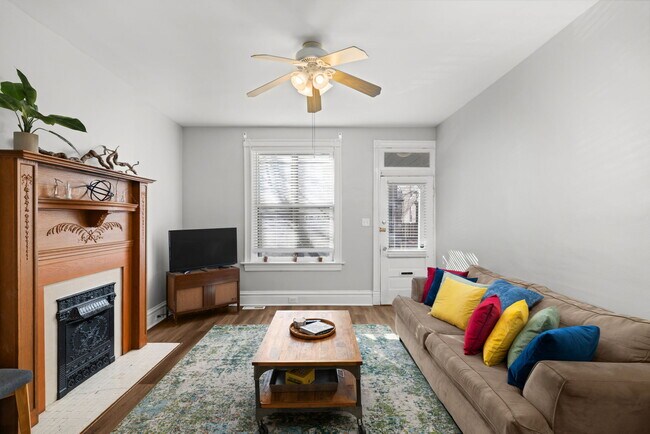 Building Photo - 2819 Shenandoah Ave