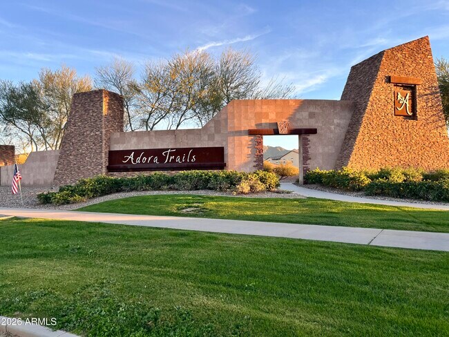 Building Photo - 2208 E Indian Wells Dr