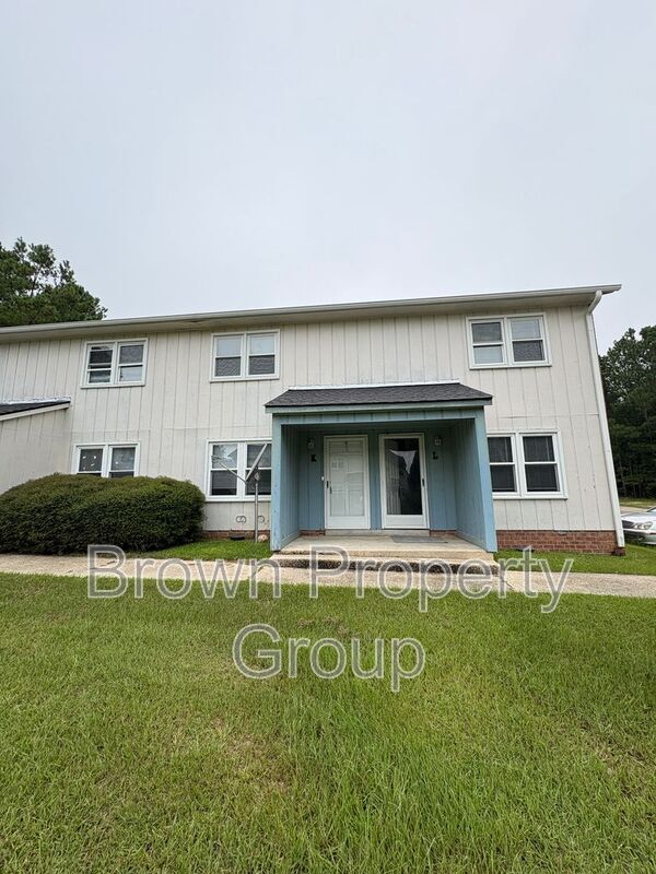 Primary Photo - 2127 Grand Prix Dr