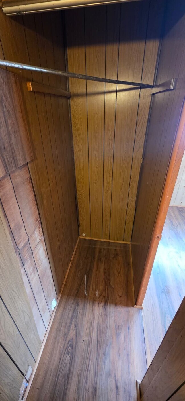 Building Photo - 8364 Cedar St