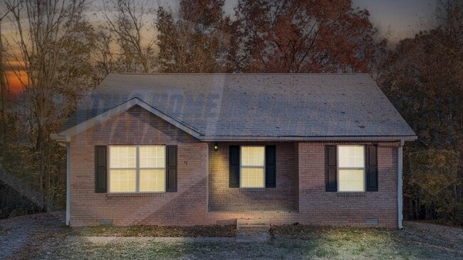 Building Photo - 1352 Chucker Dr