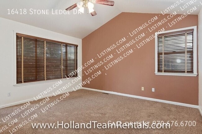 Building Photo - 16418 Stone Ledge Dr