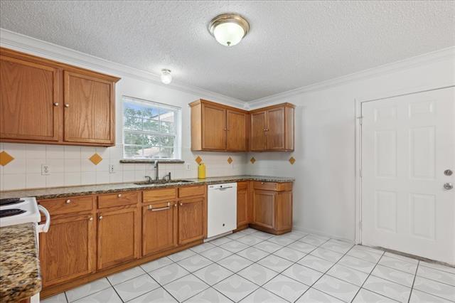 Building Photo - 4043 Gray Oak Pl