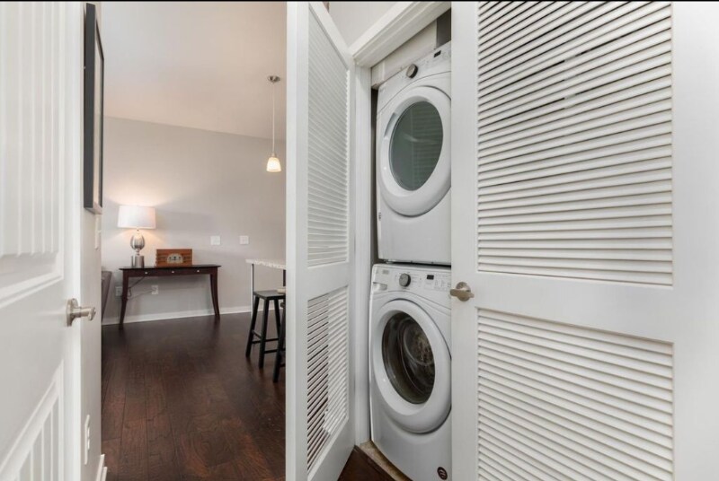 Building Photo - 1118 Litton Ave