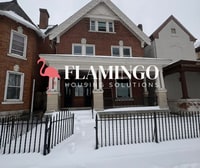 Building Photo - 1422 East Third Street - Shared Living programs Eligible