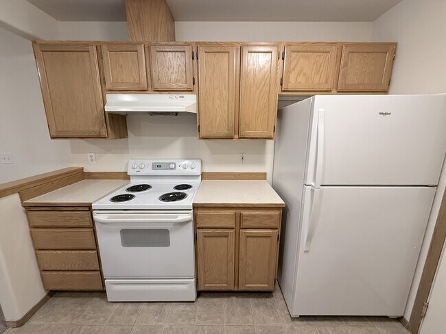 Building Photo - 502 91st Ave SE