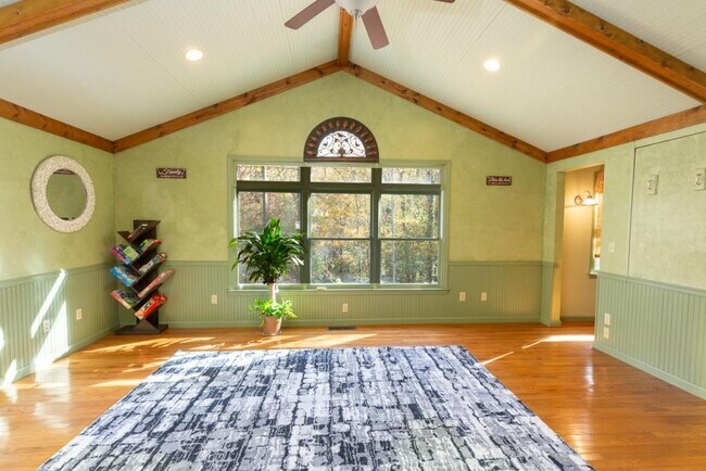 Building Photo - 3915 Stone Creek Cir