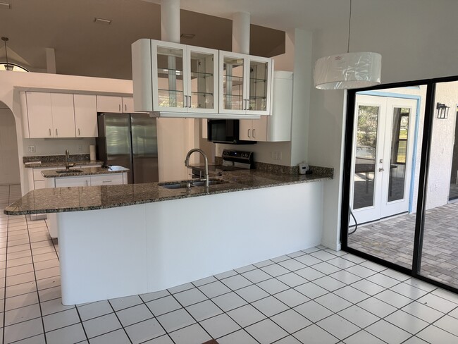 Building Photo - 317 Lanternback Island Dr