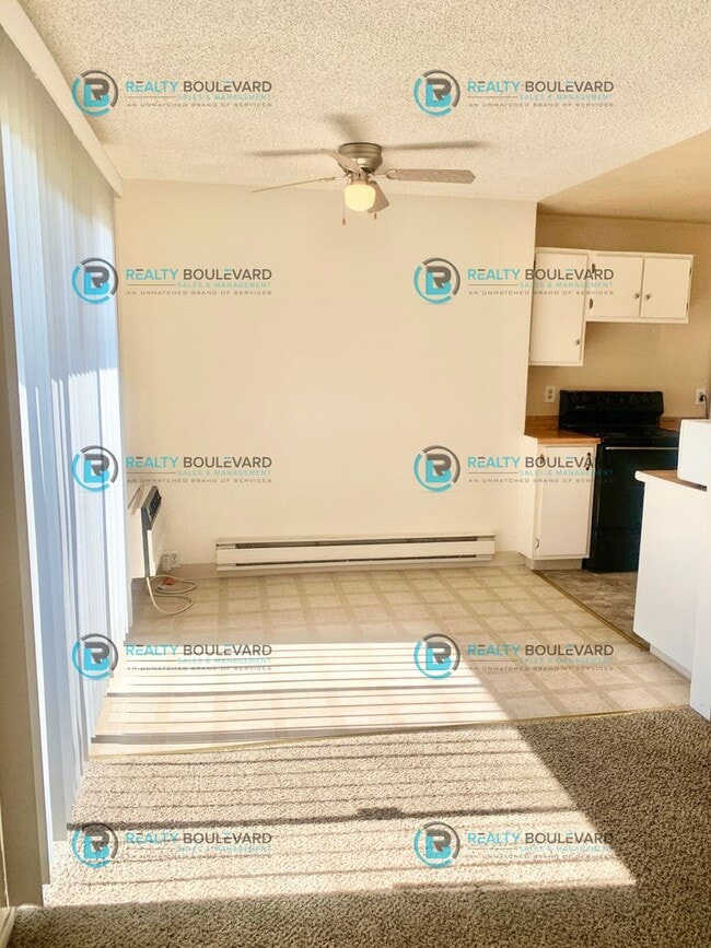 Building Photo - 3909 Clear Acre Ln