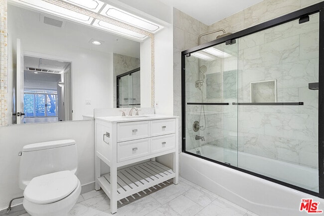 Building Photo - 1255 Federal Ave