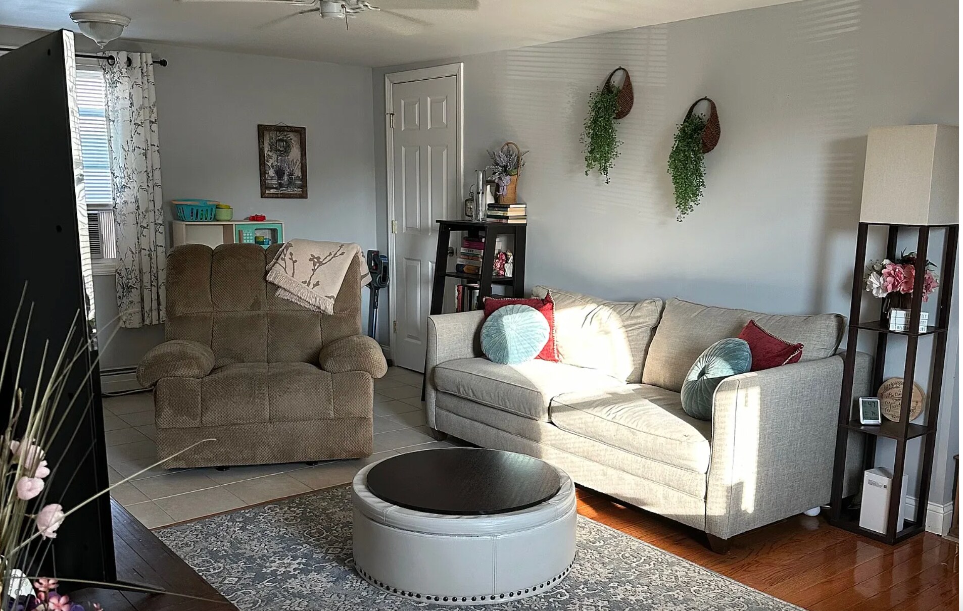 Building Photo - 45 Pearl St