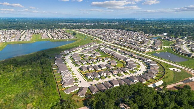 Building Photo - 3307 Avary River Ln