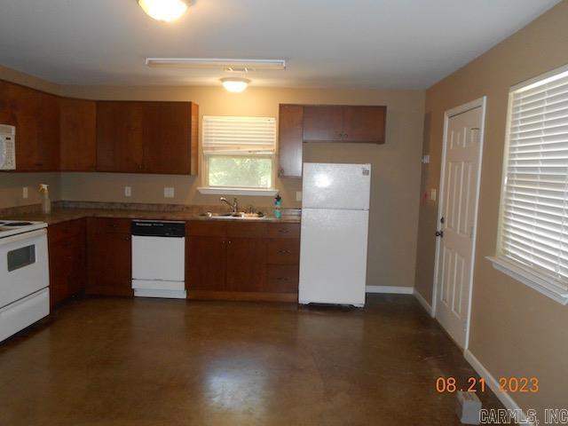 Building Photo - 20621 Cole Ln
