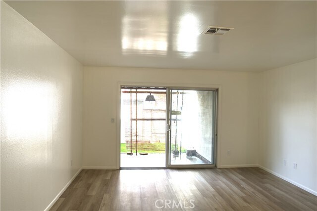 Building Photo - 13422 Village Dr