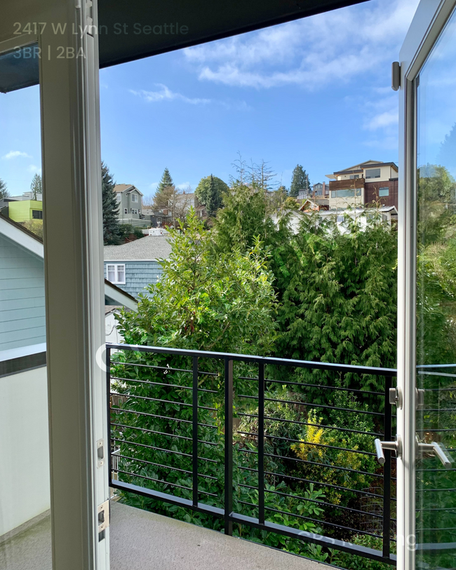 Building Photo - Almost new Magnolia View Townhouse