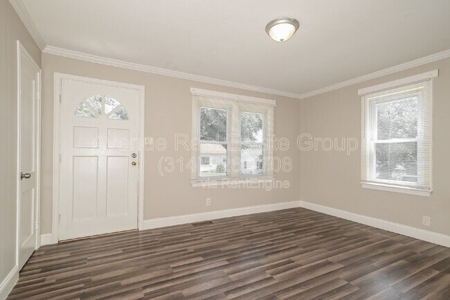 Building Photo - 925 McDonough St