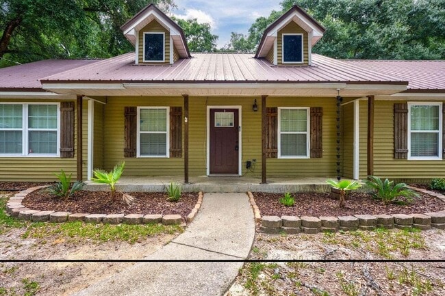 Building Photo - 202 Brittany Ln