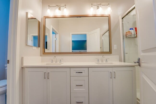 Building Photo - Recently Reduced-San Marcos Town-Home 3 Bedroom 2.5 Bathroom