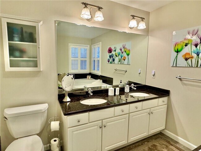 Building Photo - 34 Marian Ave