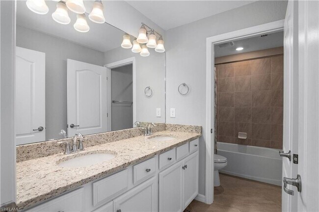 Building Photo - 4 BR home Estero