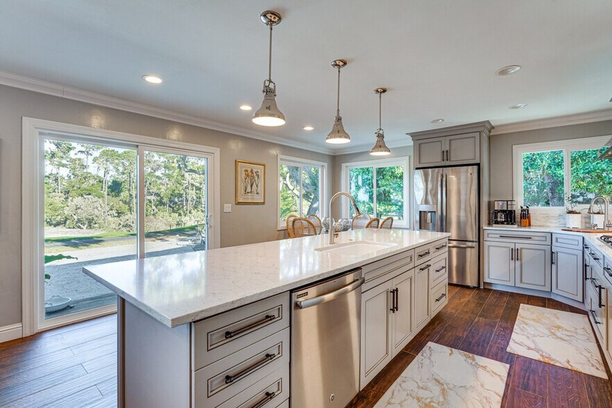 Building Photo - 1163 Arroyo Dr