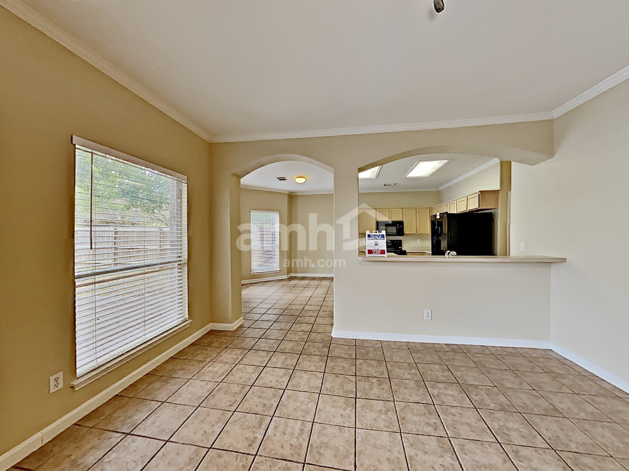 Building Photo - 4103 Chiselhurst