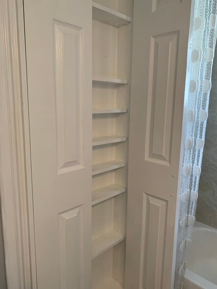 Custom storage in Bathroom - 1202 N Andrews Ave
