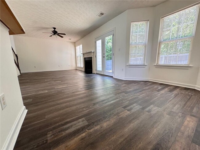Building Photo - 3945 Brushy Creek Way