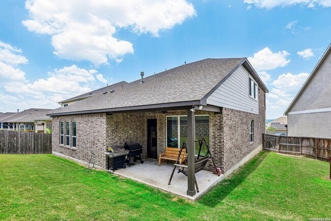 Building Photo - 1136 Aidenbaum